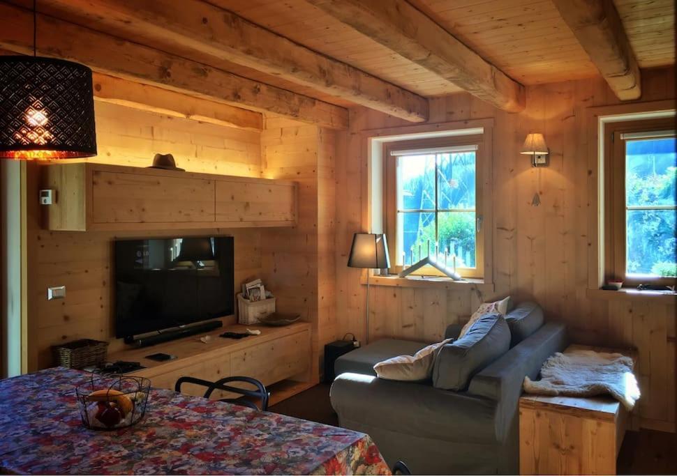 Casa Di Charme Sulle Dolomiti Appartement Falcade Buitenkant foto